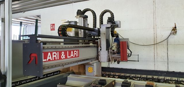 4CN302514-Caselli-Group-CENTRO-DI-LAVORO-LARI-&-LARI-FR-330-TA (19).jpg